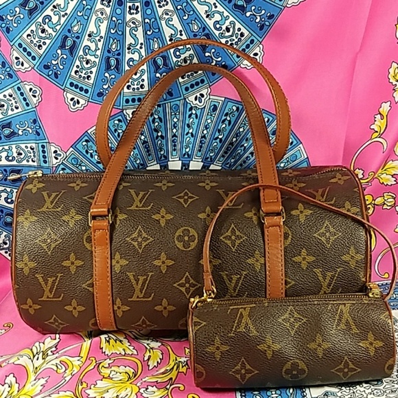 Louis Vuitton Handbags - Auth. Louis Vuitton Monogram Papillon 26 Bag Set
